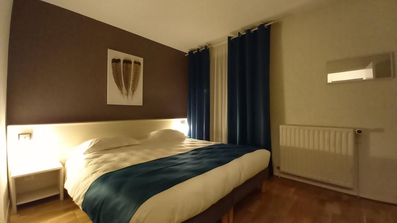 Etesia Hotel Feurs Екстериор снимка